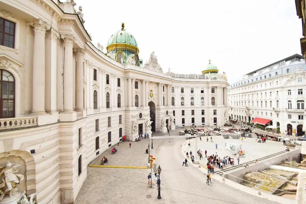 Exclusive Apartment Michaelerplatz Wien 0*,  Österrike