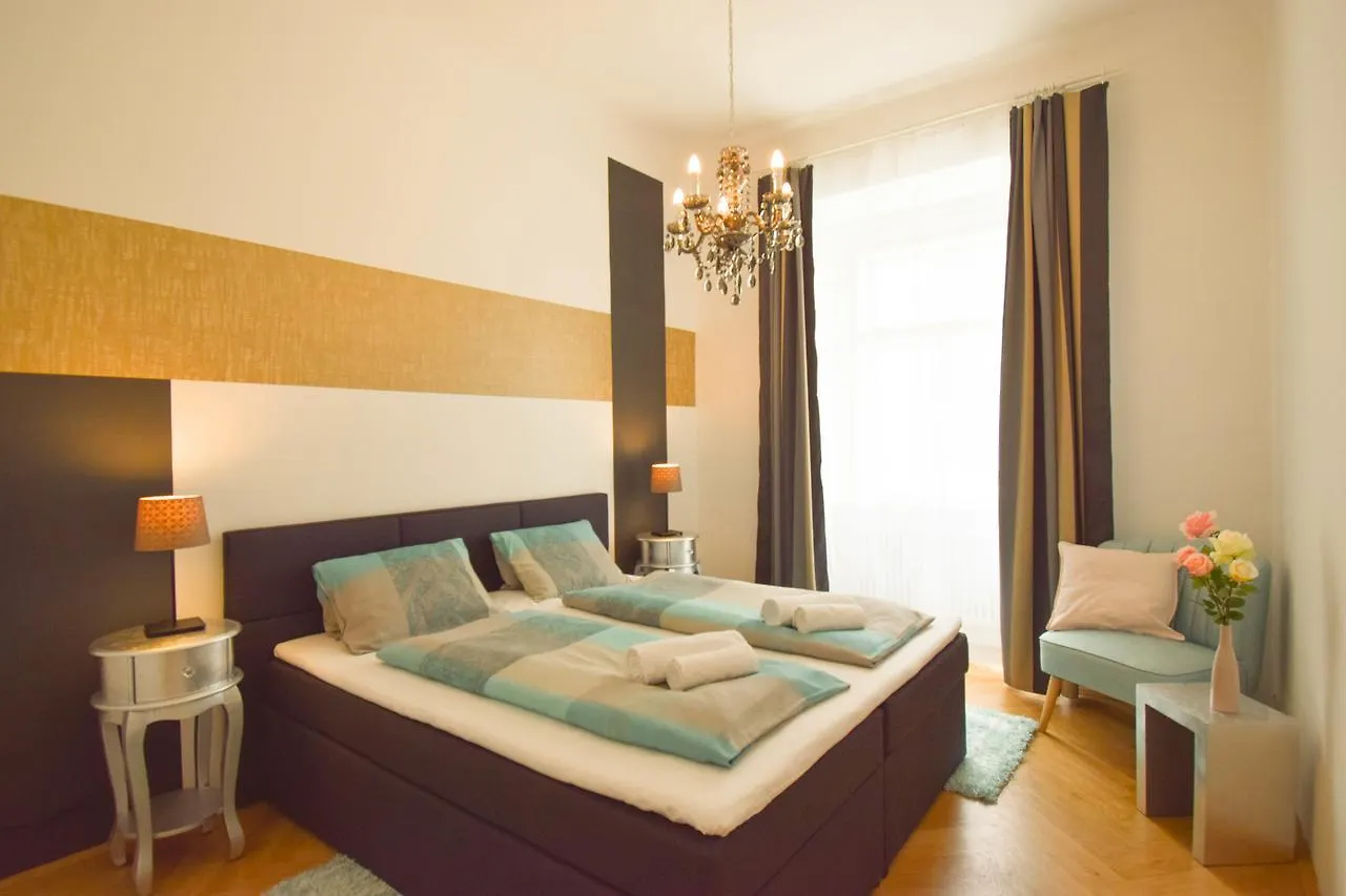 Exclusive Apartment Michaelerplatz Wien 0*,